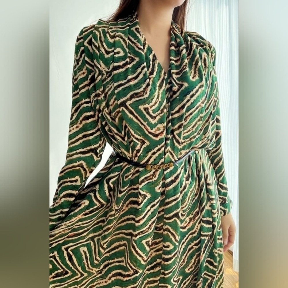 Elegant Green Patterned Dress Size S, M, L